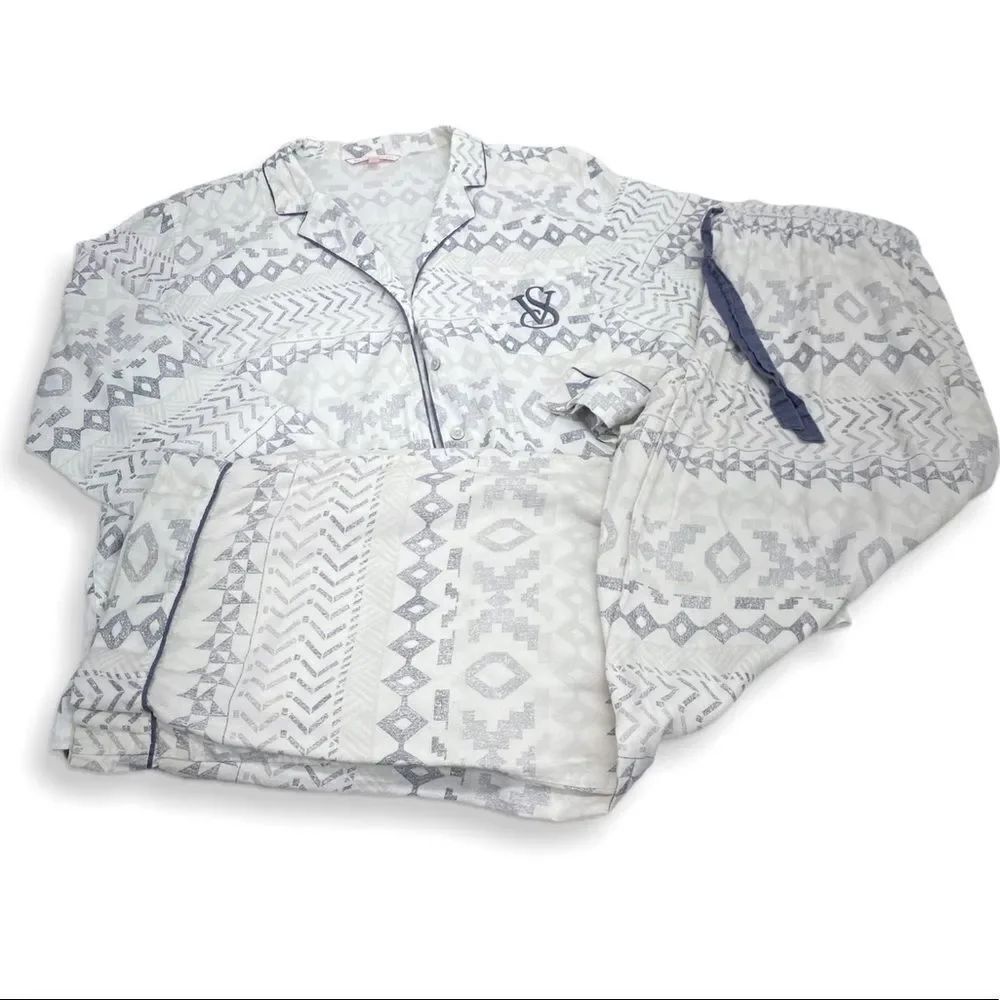 Victoria's Secret Aztec Dreamer Pajamas Large